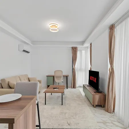 1br With Balcony & Parking Apartment Bucharest