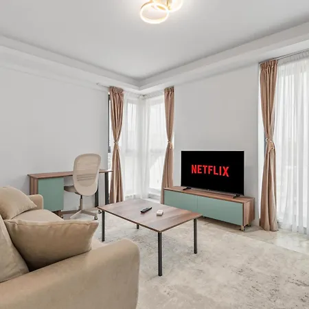 1br With Balcony & Parking