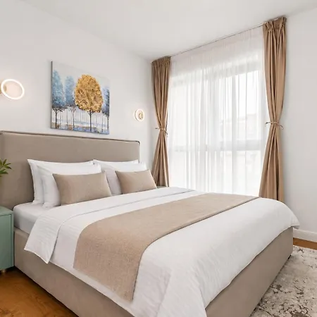 Apartment 1br With Balcony & Parking Bucharest
