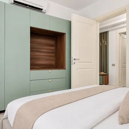 1br With Balcony & Parking